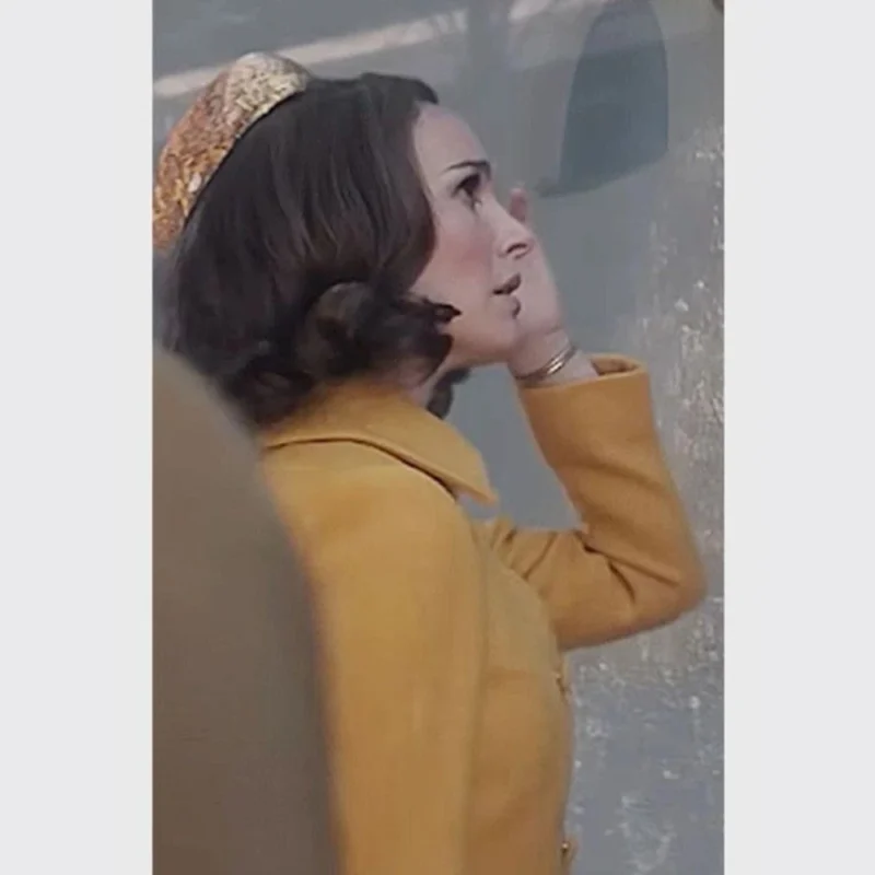 natalie-portman-lady-in-the-lake-yellow-jacket