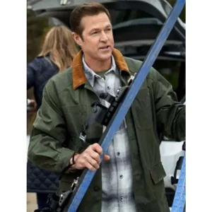 eric-close-to-have-and-to-holiday-green-jacket