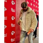 travis-kelce-texans-vs-chiefs-fur-jacket travis-kelce-texans-vs-chiefs-fur-jacket
