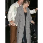 American singer Taylor Swift Street Style 2025 Double Breasted Grey Trench Coat American singer Taylor Swift Street Style 2025 Double Breasted Grey Trench Coat