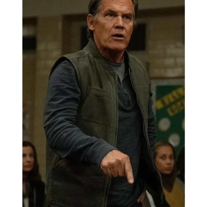 Josh Brolin Weapons 2025 Green Vest
